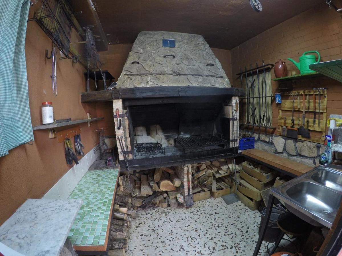 Pensjonat Fuente Del Gamellon Buenache de la Sierra Zewnętrze zdjęcie