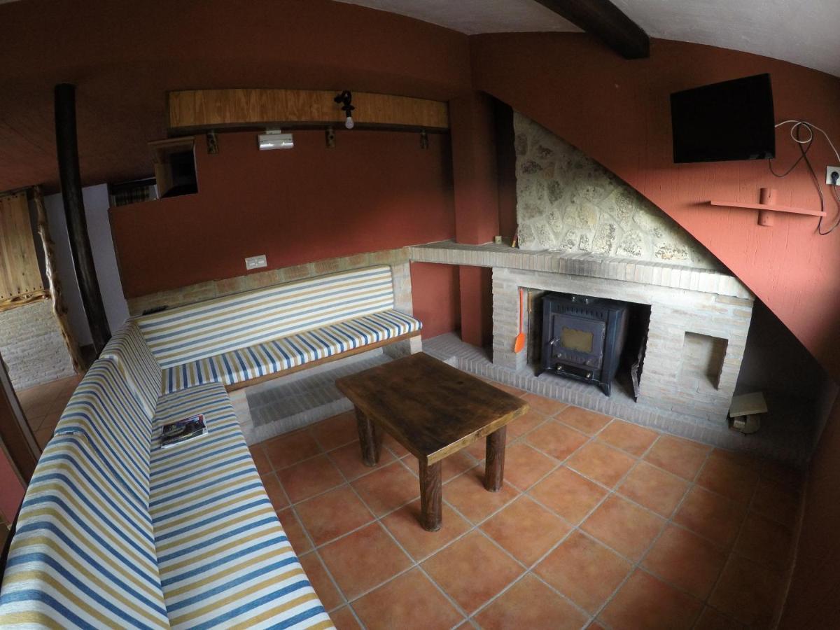 Pensjonat Fuente Del Gamellon Buenache de la Sierra Zewnętrze zdjęcie