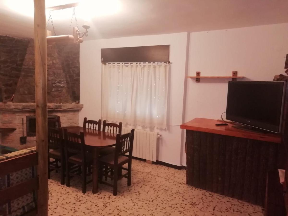 Pensjonat Fuente Del Gamellon Buenache de la Sierra Zewnętrze zdjęcie