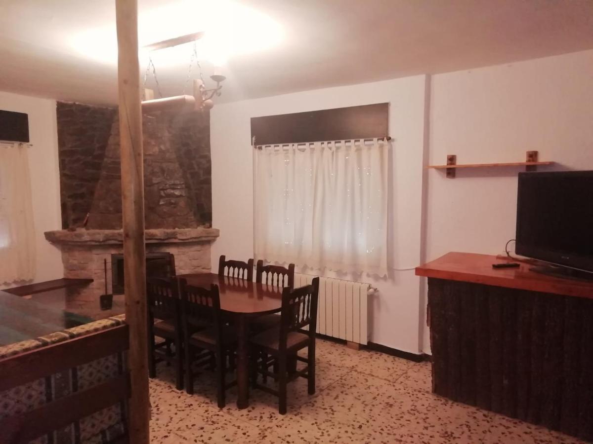 Pensjonat Fuente Del Gamellon Buenache de la Sierra Zewnętrze zdjęcie